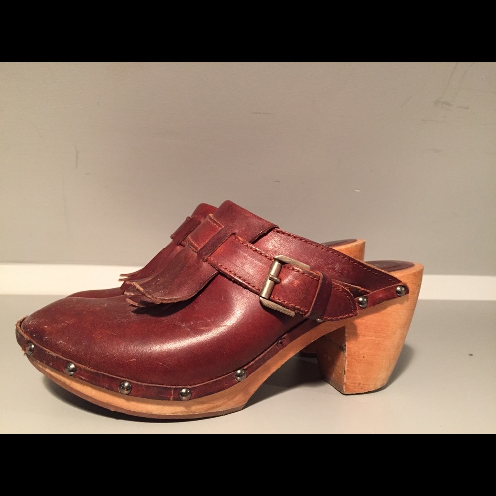 Madewell 1937 saddle brown clogs